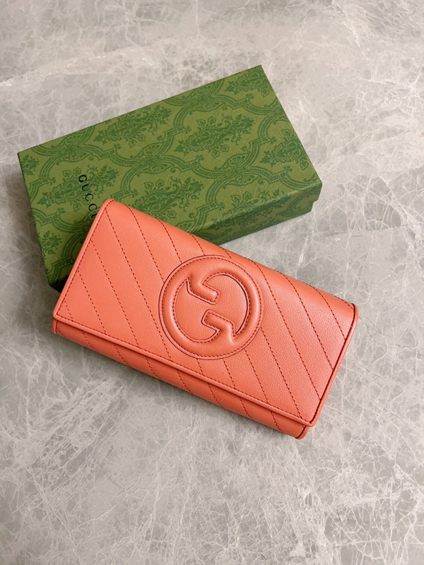 グッチ財布 レプリカ正面デザイン